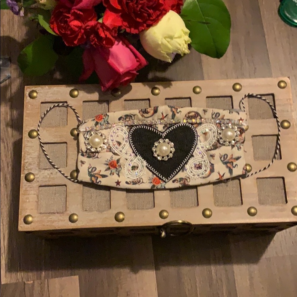 Handmade mask by me.